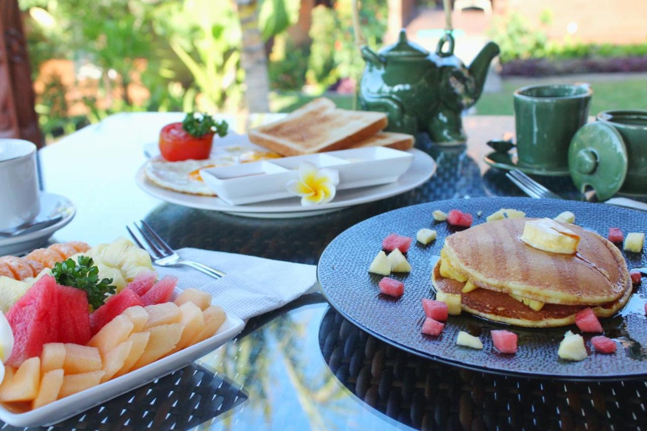 Villa Waturenggong Ubud Esterno foto